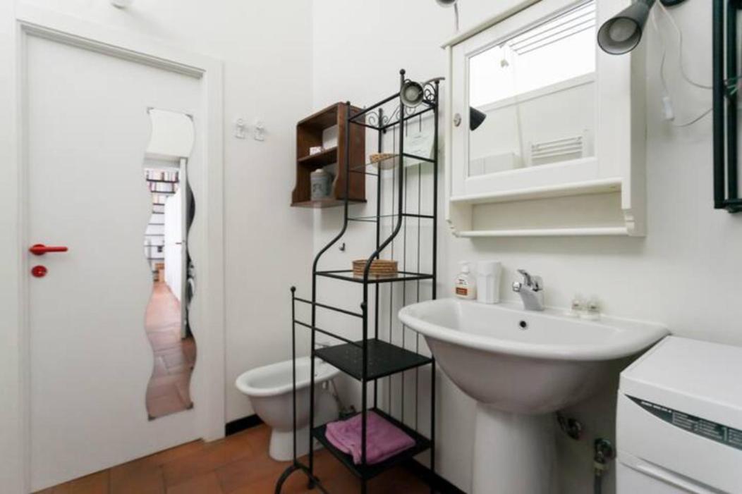 Porta Ticinese Cozy Apartment Con Balcone Milano Eksteriør bilde